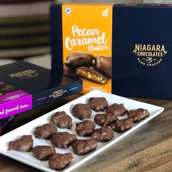 Milk Chocolate Pecan Caramel Cluster Gift Box (7.5oz)